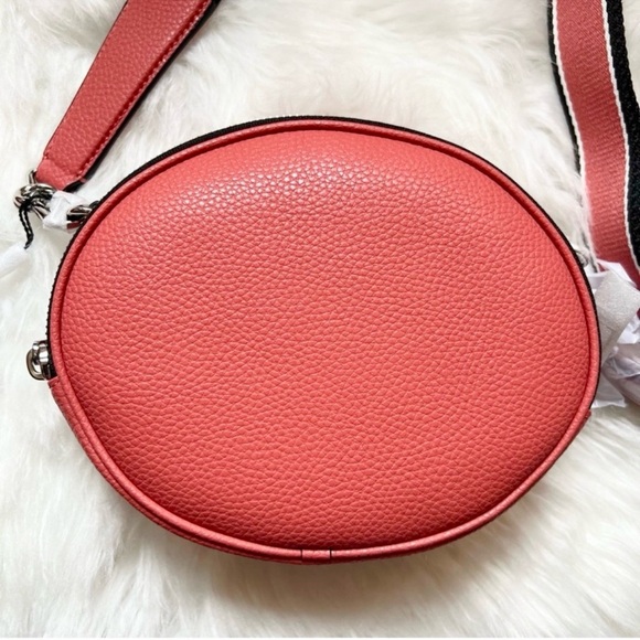 New! MARC JACOBS Logo The Rewind Leather Crossbody Bag in Salmon Pink - Picture 10 of 14